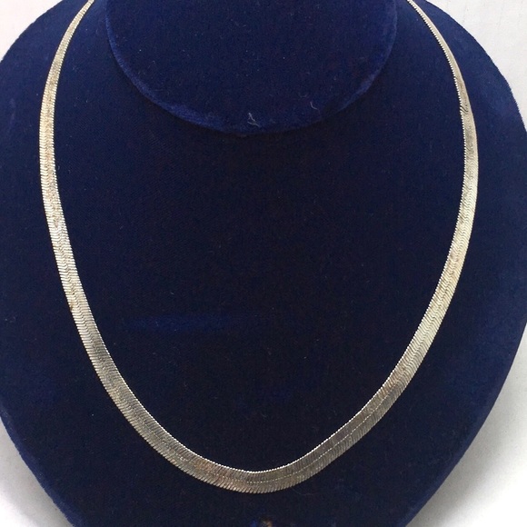 Herringbone Chain Necklace silver tone.💲15 - Picture 1 of 2
